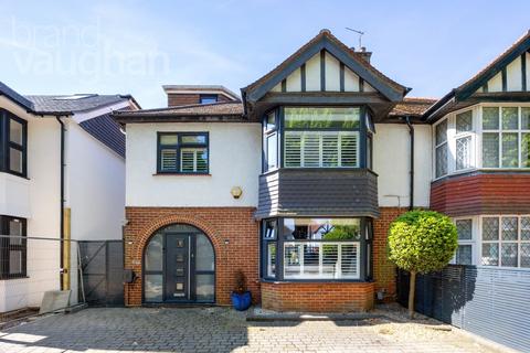 New Church Road, Hove, East Sussex, BN3 4 bed semi
