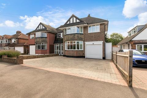 Stoneleigh Park Road, Stoneleigh 4 bed semi