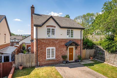 Maes Y Dderwen, Llanfyllin 4 bed detached house for sale