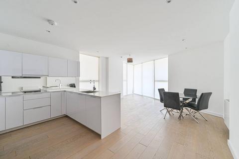 River Gardens Walk, Greenwich... 2 bed flat for sale