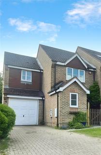 Harriet Walker Way, Hertfordshire WD3 4 bed end of terrace house for sale