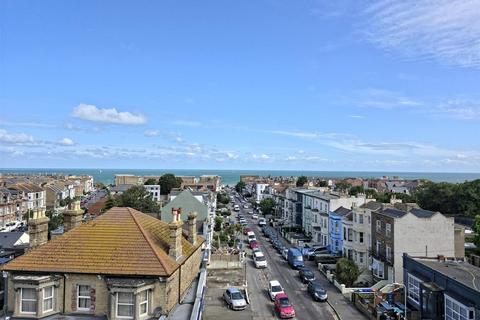Northdown Road, Margate 2 bed apartment for sale