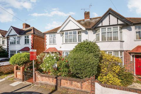 Lexden Road, Acton 2 bed maisonette for sale