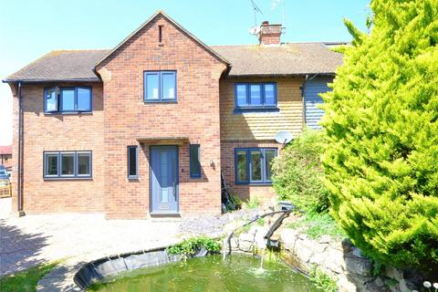 South Godstone, Godstone, Surrey, RH9 4 bed semi