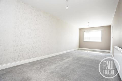 Colville Road, Oulton Broad, NR33 4 bed detached house for sale