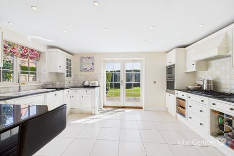 Wood Lane, Yoxall 5 bed detached house for sale