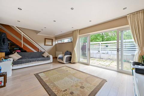 Fellbrook, Ham, Richmond, TW10 3 bed end of terrace house for sale