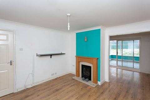 Lyne Way, Hemel Hempstead, HP1 3 bed terraced house for sale