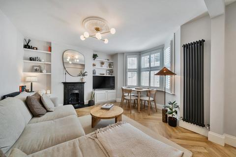 Homestead Road, Fulham, London, SW6 1 bed flat for sale
