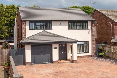 Totton 4 bed detached house for sale