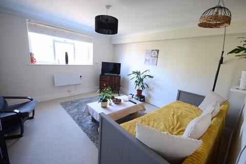 2 Boscombe Spa Road, Bournemouth BH5 1 bed flat for sale