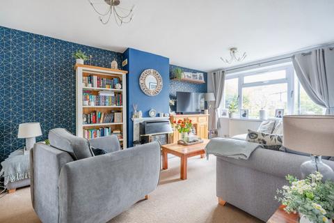 Hoveton Place, Badersfield 3 bed end of terrace house for sale