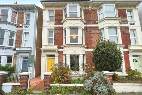 Lorna Road, Hove 1 bed apartment for sale
