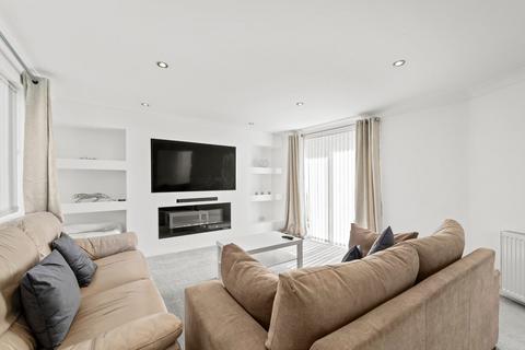 Saintbury Road, Glenfield, LE3 3 bed semi