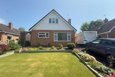 Brookside, Hereford HR1 3 bed detached bungalow for sale