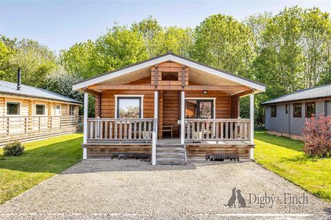 Hoby Road, Asfordby, Melton Mowbray 2 bed park home for sale