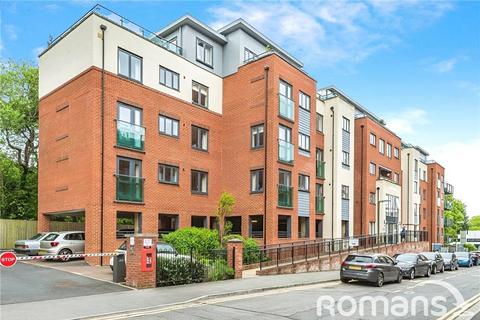 Park Lane, Camberley, Surrey 2 bed apartment for sale