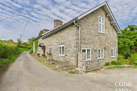 Llanwrthwl, Llandrindod Wells 5 bed house for sale