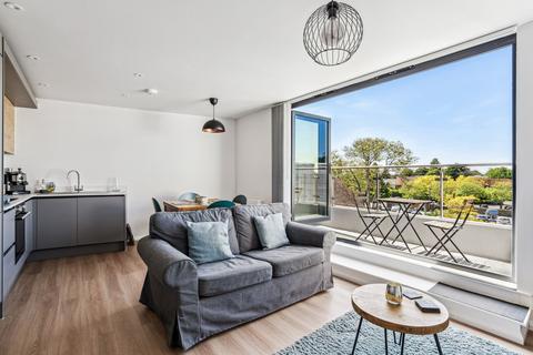 Market Place, Wallingford, OX10 1 bed apartment for sale
