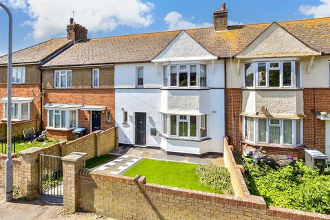 Selborne Road, Margate CT9 3 bed terraced house for sale