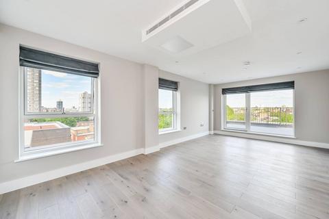 Hyde Apartments, London SW11 2 bed flat for sale