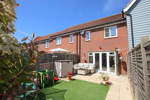 Valerian Gardens, Ely CB7 3 bed terraced house for sale