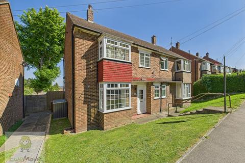 Columbine Close, Strood, Rochester... 3 bed semi