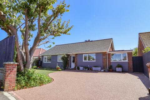 Pereers Close, Holt 3 bed detached house for sale