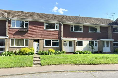 Leatherhead 2 bed maisonette for sale