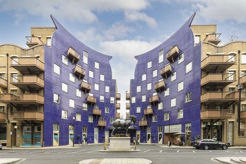 Queen Elizabeth Street, London SE1 1 bed flat for sale