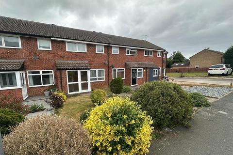 Polstead Close, Stowmarket IP14 3 bed terraced house for sale