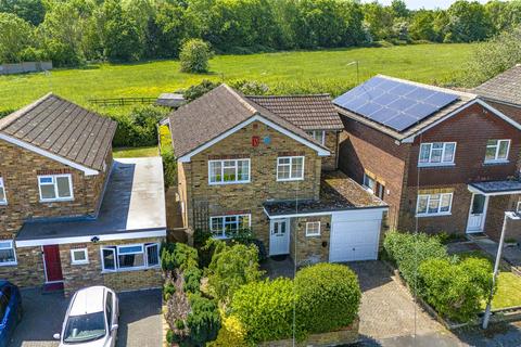 Linnet Close, High Wycombe HP12 4 bed detached house for sale