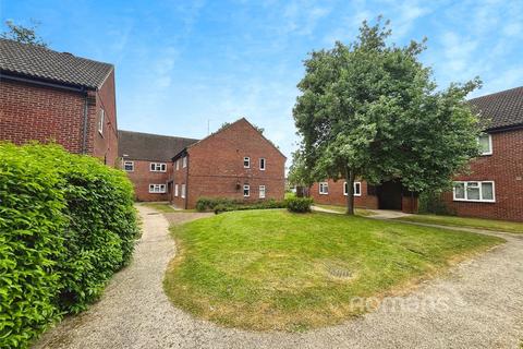 Groves Way, Cookham, Maidenhead 1 bed apartment for sale