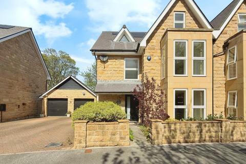 Connaught Court, Harrogate 5 bed semi