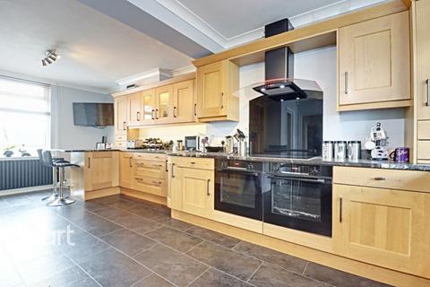 Kingsway, Ilkeston 3 bed detached house for sale