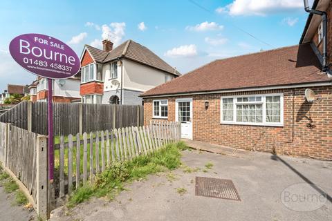 Aldershot Road, Guildford, Surrey, GU2 2 bed semi