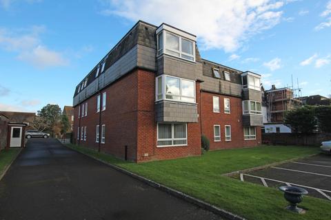 Mill Road, Eastbourne, BN21 2LY 2 bed flat for sale