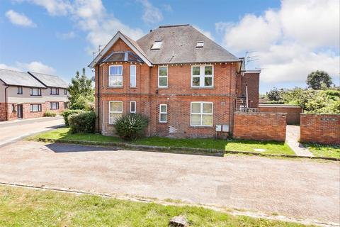 The Willows, Bembridge PO35 2 bed ground floor flat for sale