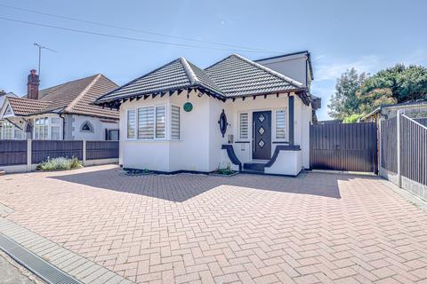 Rayleigh Drive, Leigh