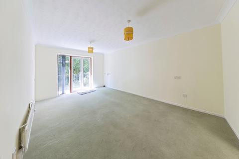 Hertswood Court, Barnet EN5 1 bed apartment for sale