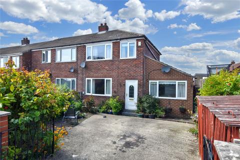Woollin Avenue, Tingley, Wakefield... 4 bed townhouse for sale