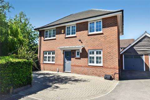 Sandringham Drive, Tingley... 3 bed detached house for sale