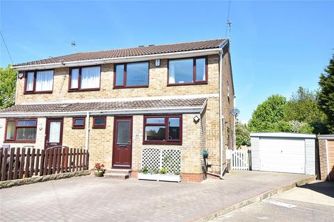 Priestley Drive, Pudsey, West Yorkshire 4 bed semi