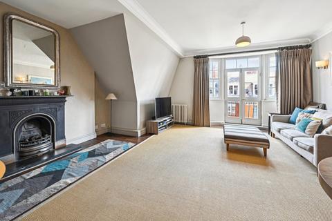 Ashley Gardens, Emery Hill Street... 3 bed flat for sale