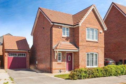 Stanley Parkway, Wakefield WF3 3 bed detached house for sale