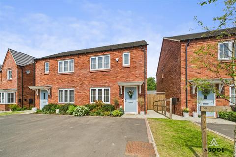 Turnpike Way, Ashbourne DE6 3 bed semi