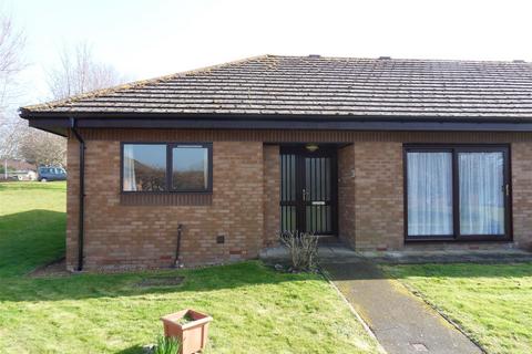 Fairlee Road, Newport PO30 2 bed bungalow for sale