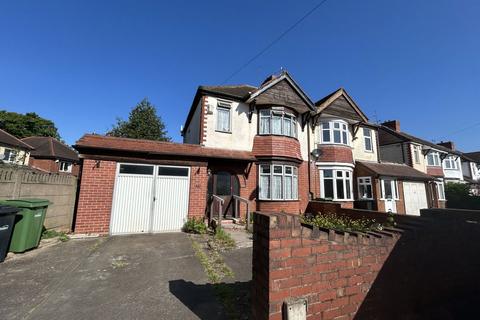 Westfield Road, Brierley Hill DY5 3 bed semi