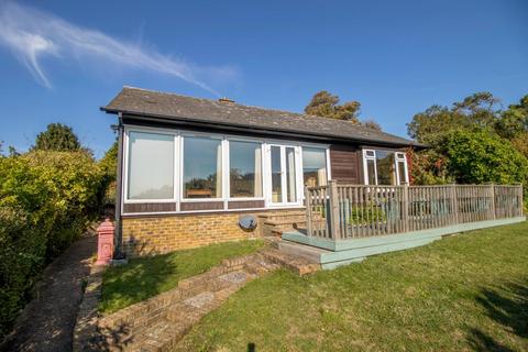 Danes Court, Dover, Kent, CT16 2 bed bungalow for sale