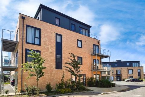 Newtown Road, Ashford 2 bed apartment for sale
